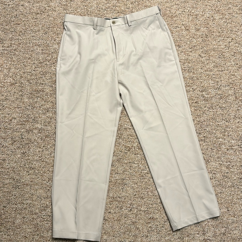 Haggar Cool 18 Pro classic fit pants in stone